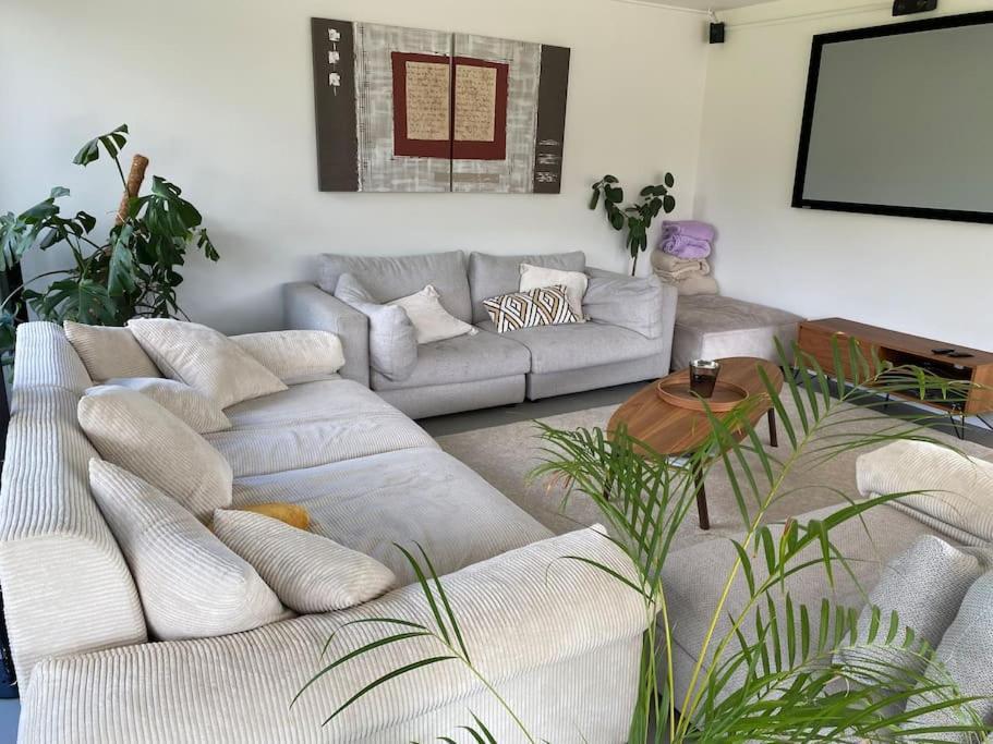 Villa Modern Spatious House Near Bruges